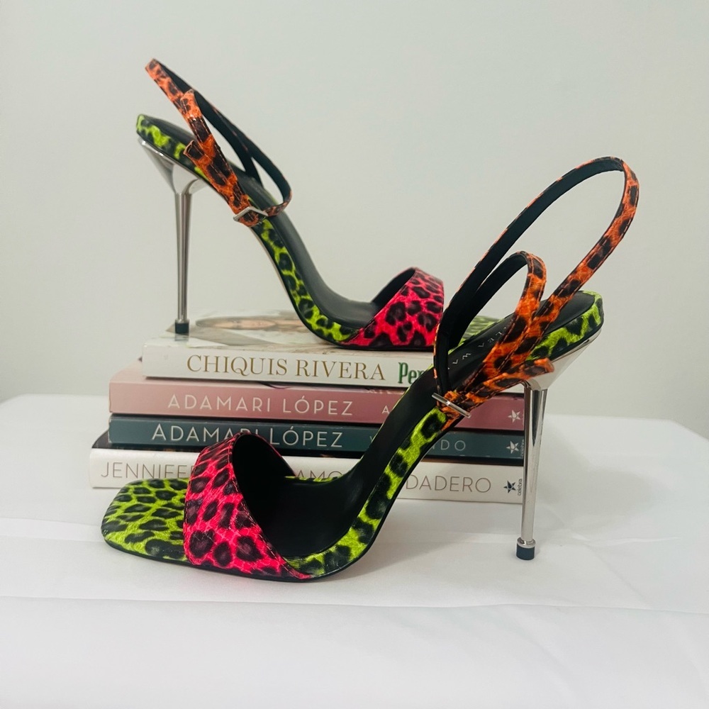 Azalea Wang Womens Kavi Pink Leopard Print Sandal‎ Size 9 But Fits Like An 8